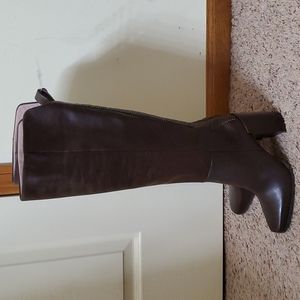 A-,D and daughter boots